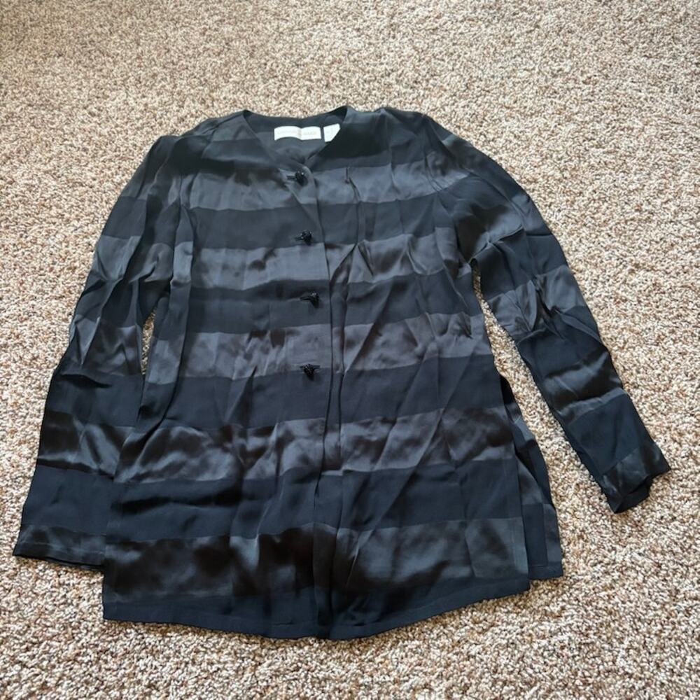 Dana Buchman Black Shadow Stripe Tunic Blouse Womens sz 2 Black/Grey